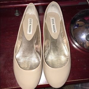 Steven madden flats !
